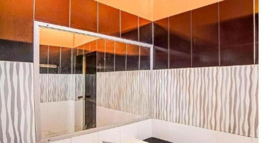 Oyo 90980 Al Karim Syariah Hotel Tanjungbalai Kültér fotó