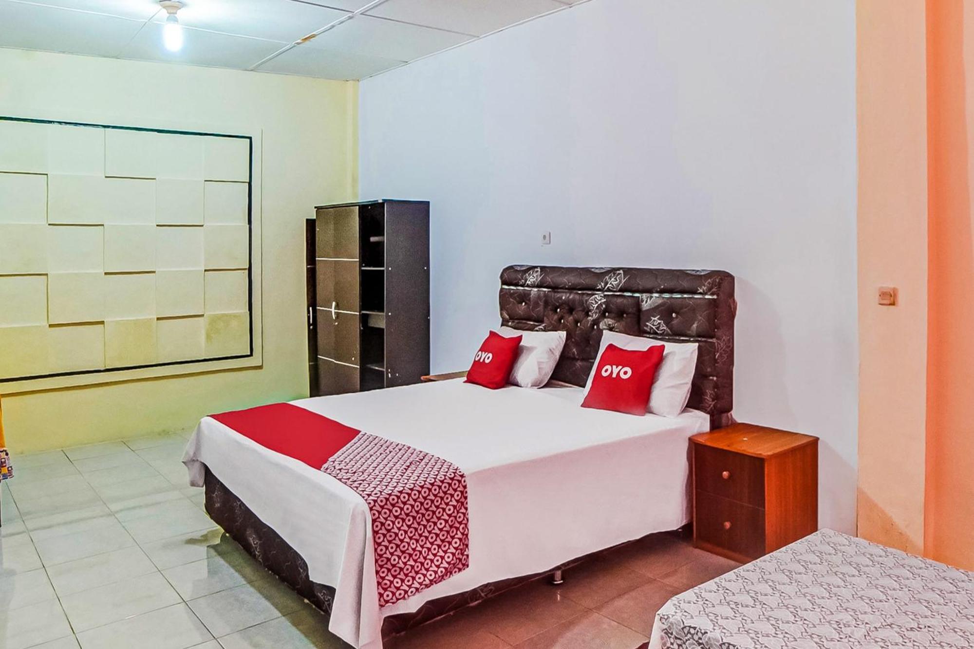 Oyo 90980 Al Karim Syariah Hotel Tanjungbalai Kültér fotó