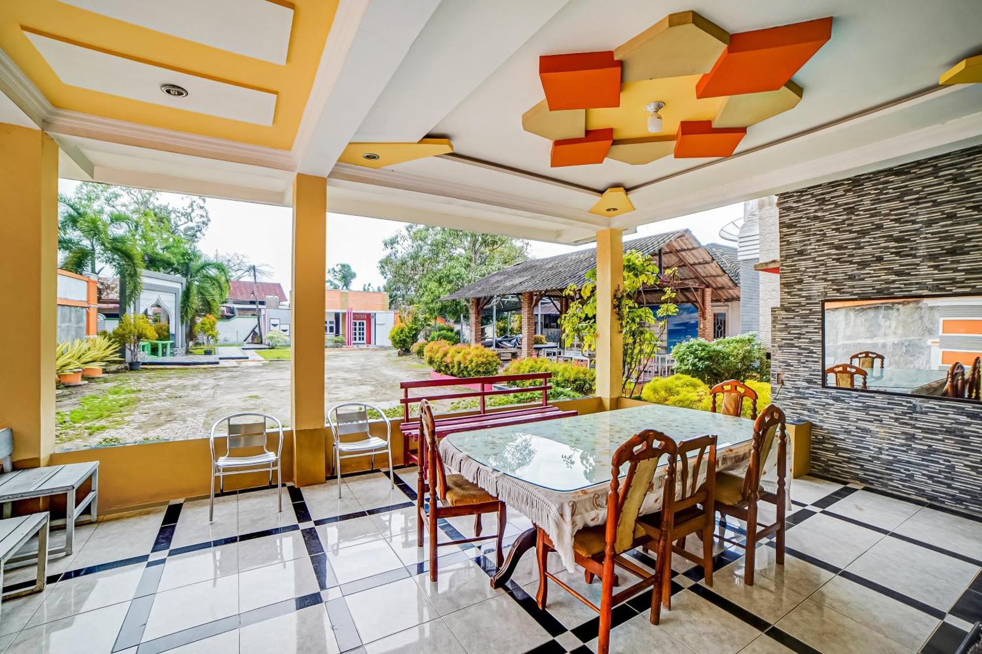 Oyo 90980 Al Karim Syariah Hotel Tanjungbalai Kültér fotó