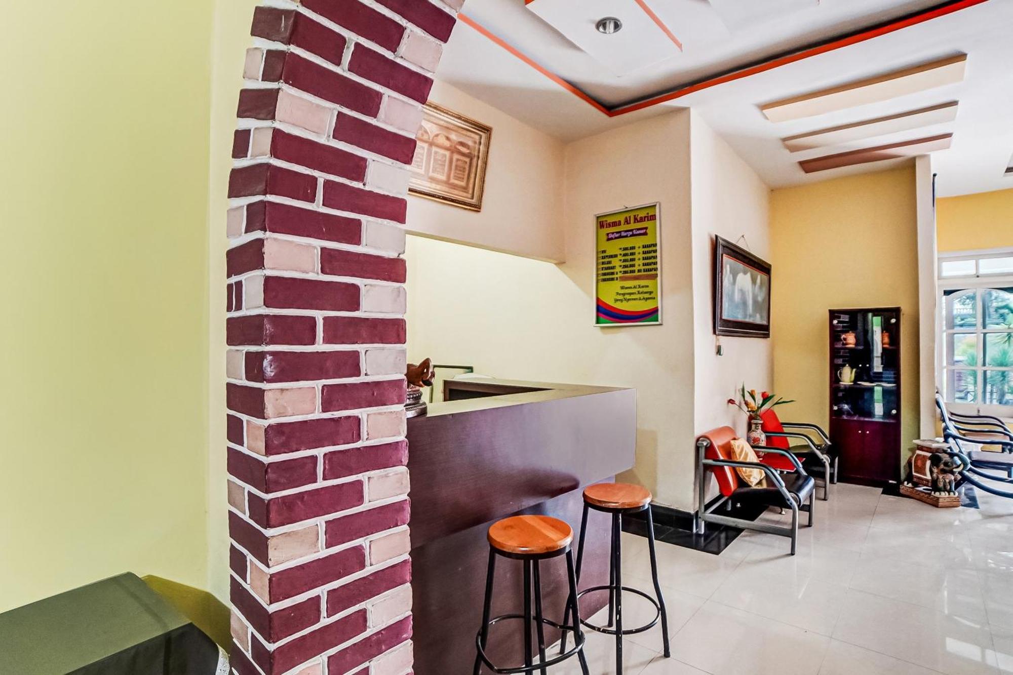 Oyo 90980 Al Karim Syariah Hotel Tanjungbalai Kültér fotó