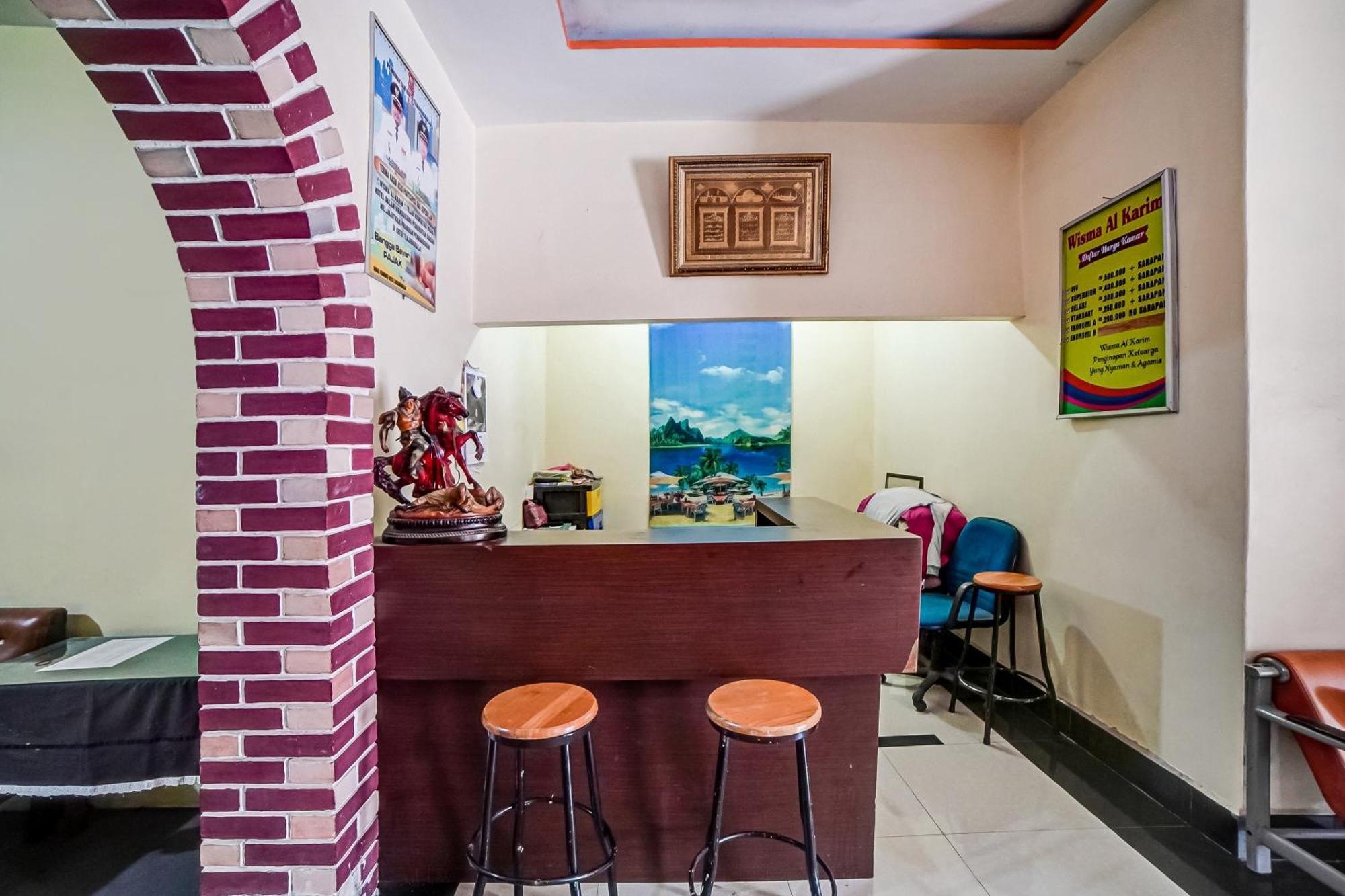 Oyo 90980 Al Karim Syariah Hotel Tanjungbalai Kültér fotó